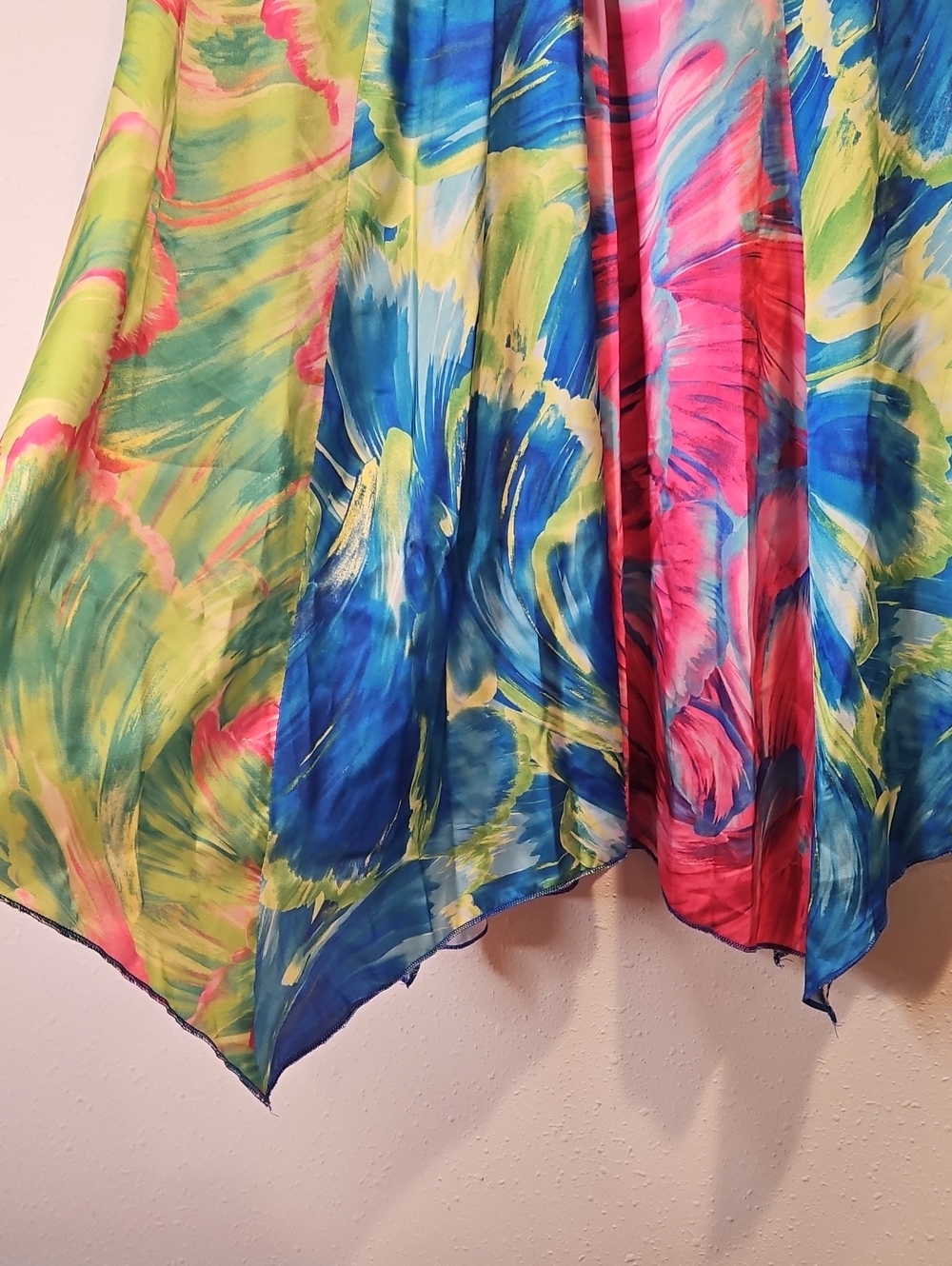Seni & Cade Party Blue Spaghetti Strap Tropical Floral Hankerchief Style Dress - Picture 3 of 10